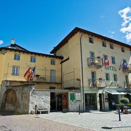 Hotel Garni Le Corti Grosotto ภายนอก รูปภาพ