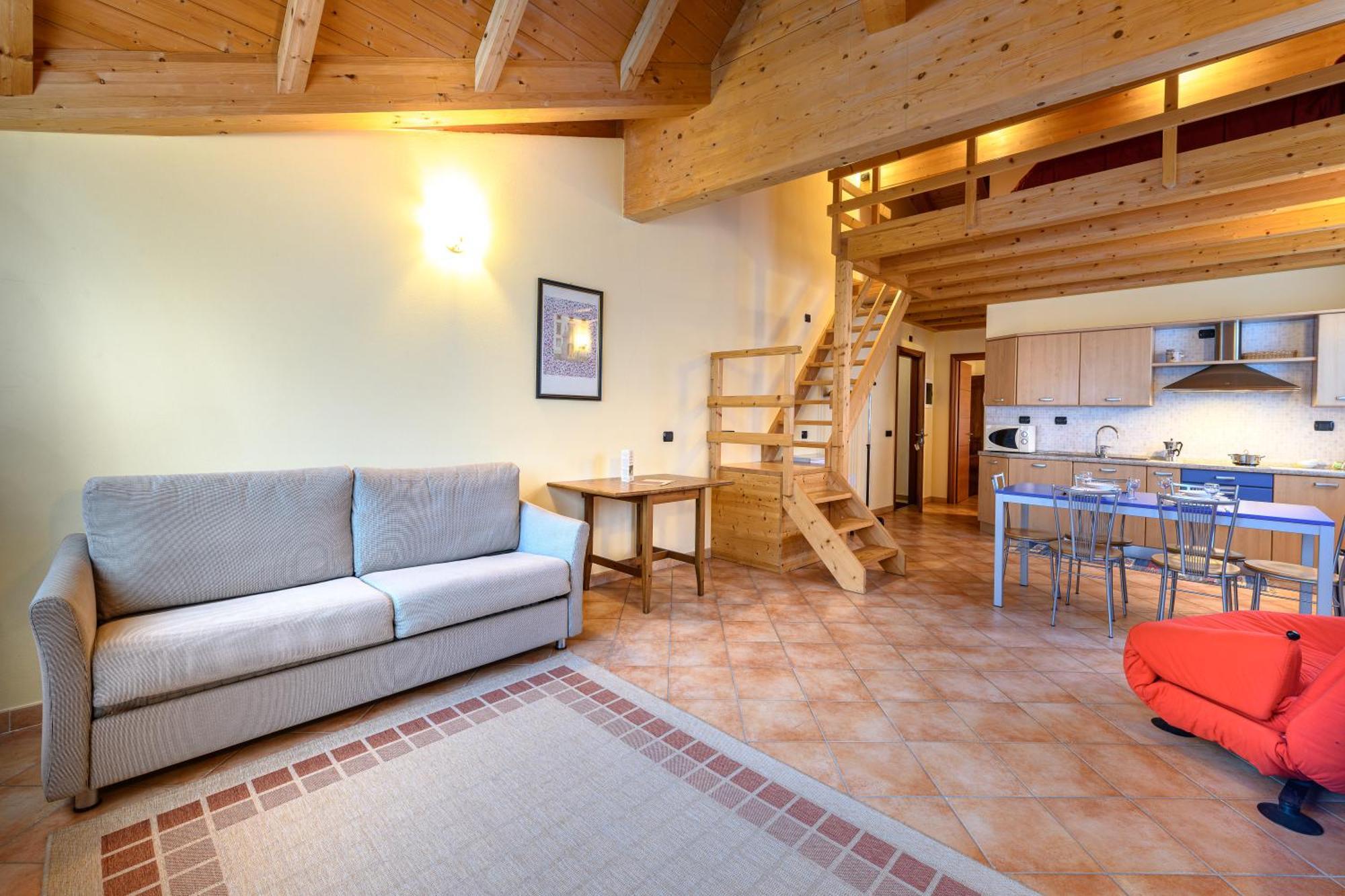 Hotel Garni Le Corti Grosotto ภายนอก รูปภาพ