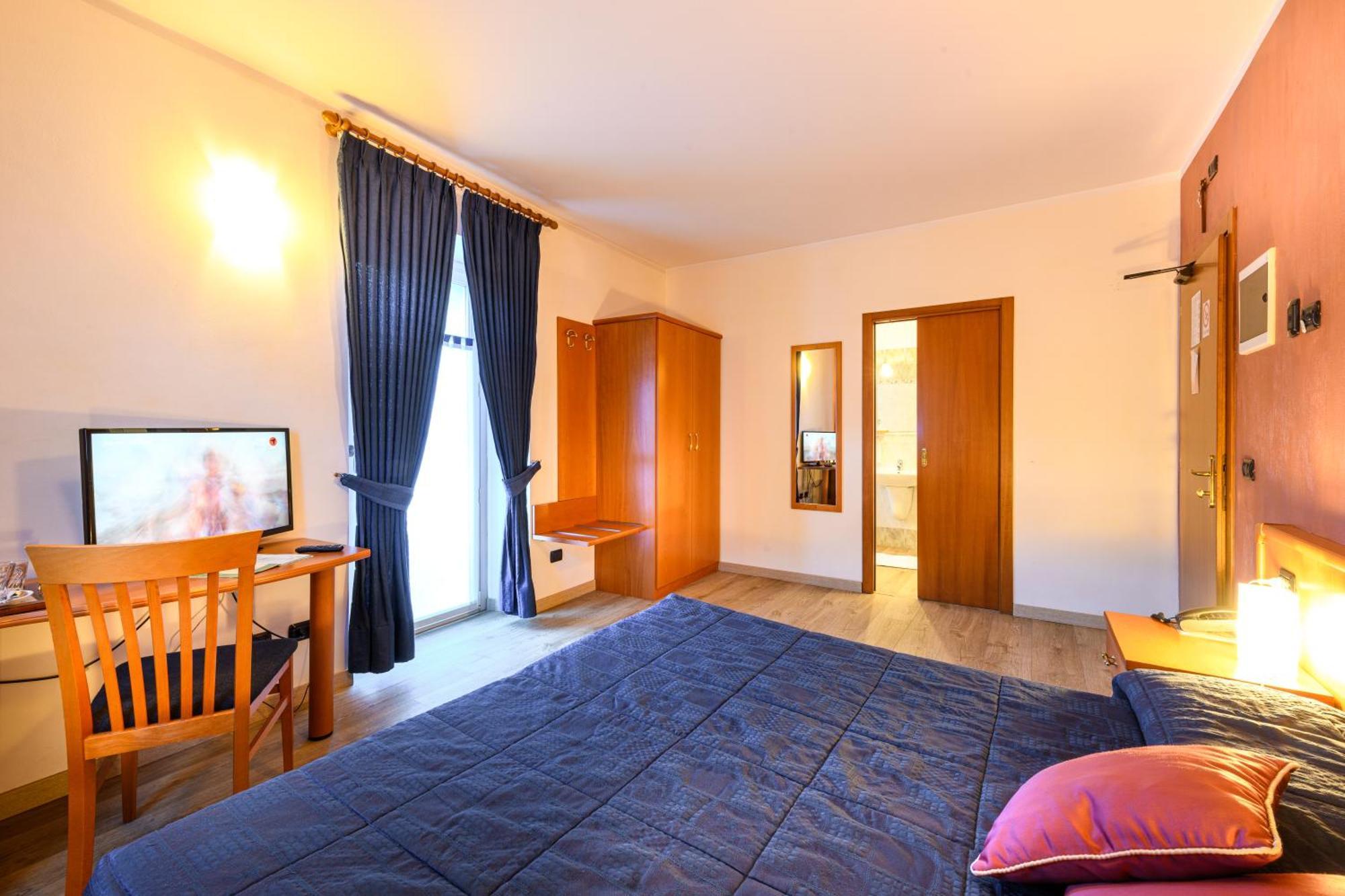 Hotel Garni Le Corti Grosotto ภายนอก รูปภาพ